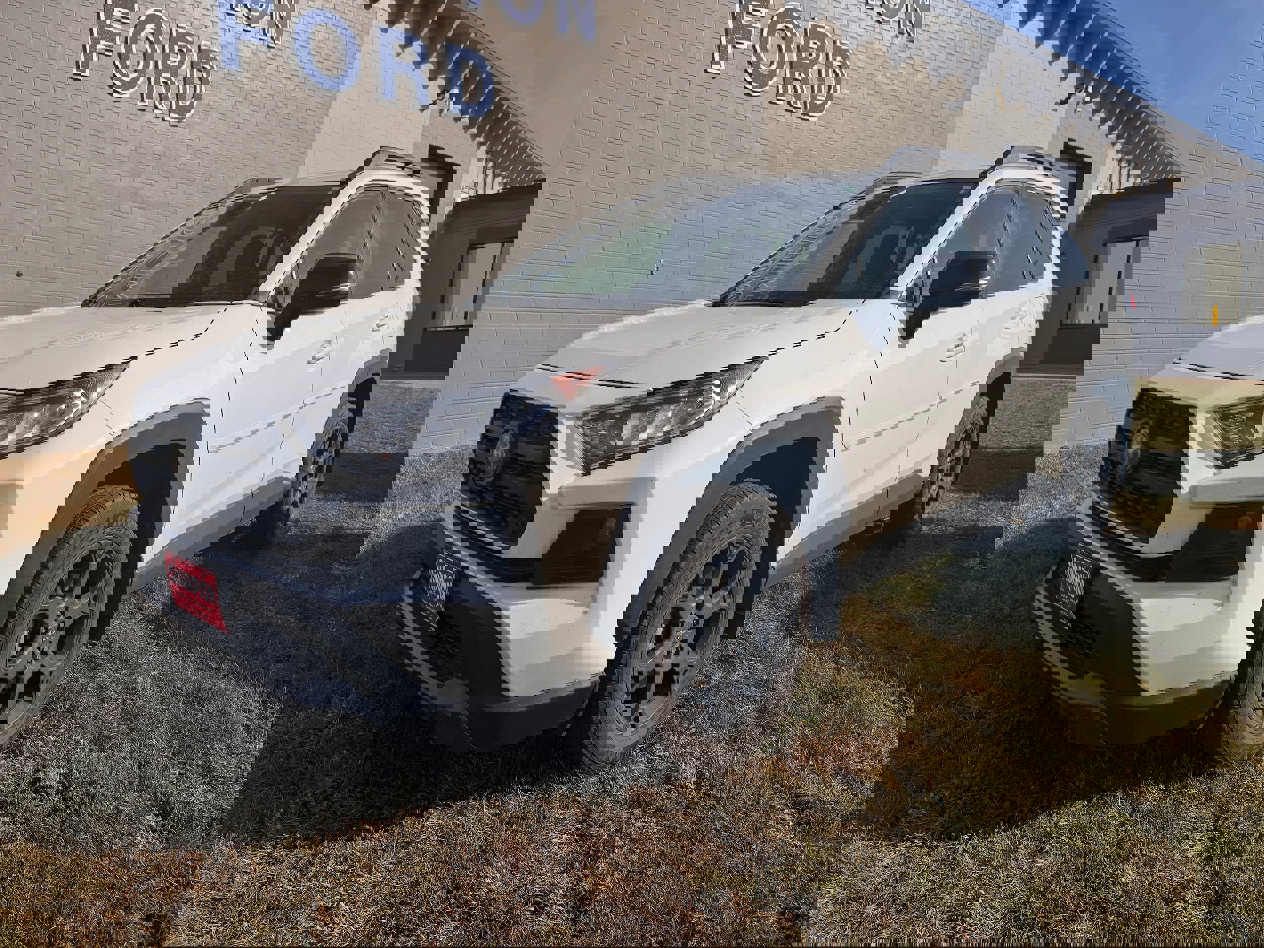 Used 2020 Toyota RAV4 TRD Off-Road image 2