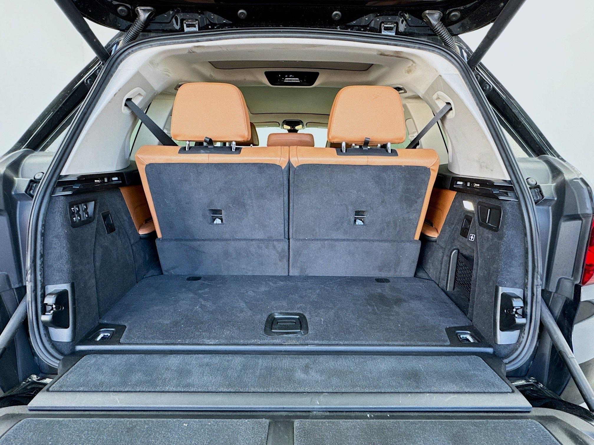 Used 2019 BMW X7 xDrive40i w/ Premium Package image 16