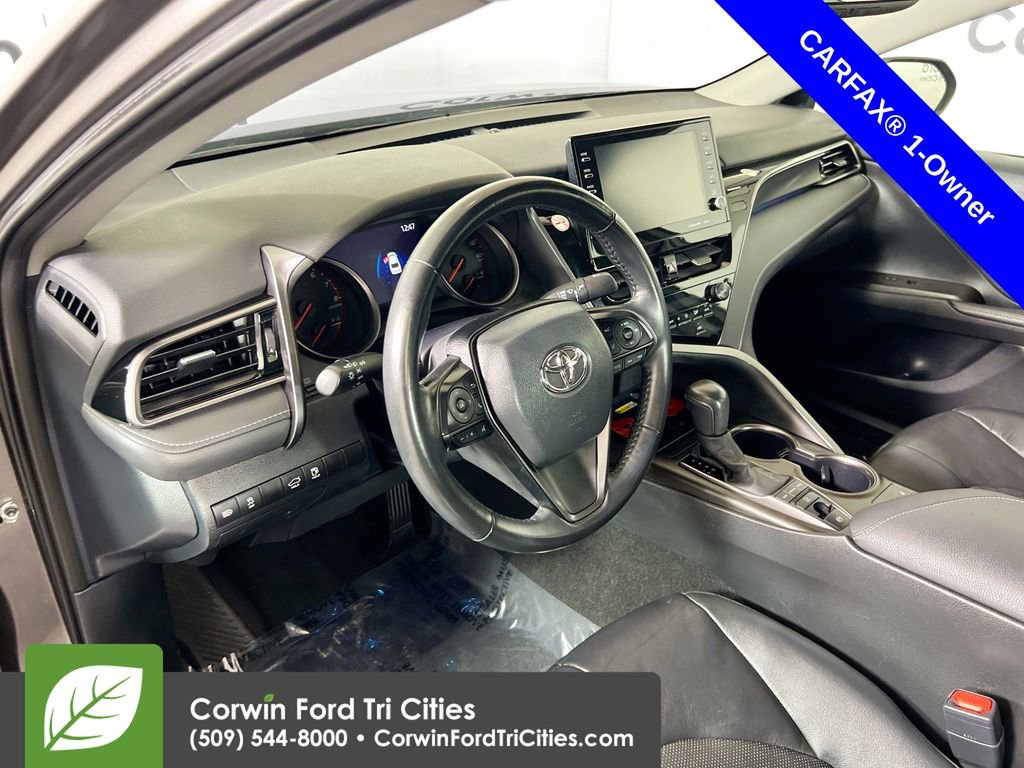 Used 2024 Toyota Camry XSE image 3