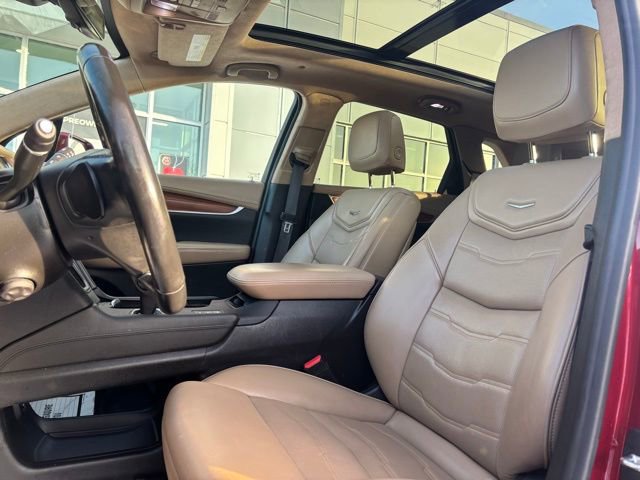 Used 2019 Cadillac XT5 Platinum image 26