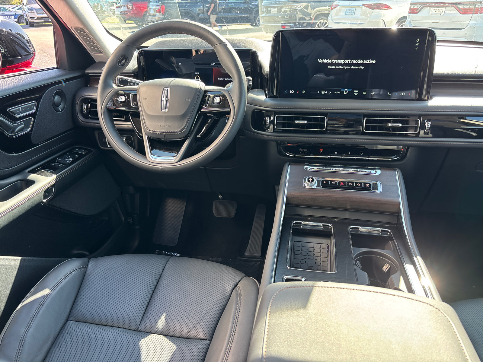 New 2026 Lincoln Aviator Reserve w/ Jet Appearance Package AWD/4WD image 27