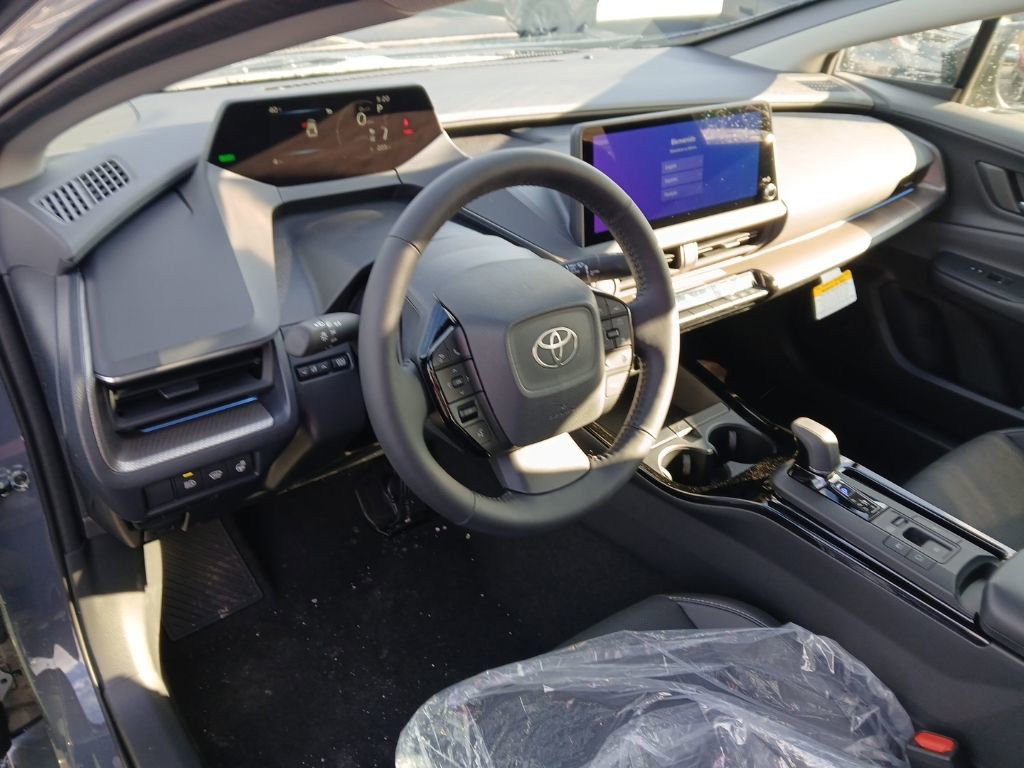 New 2026 Toyota Prius XLE image 7