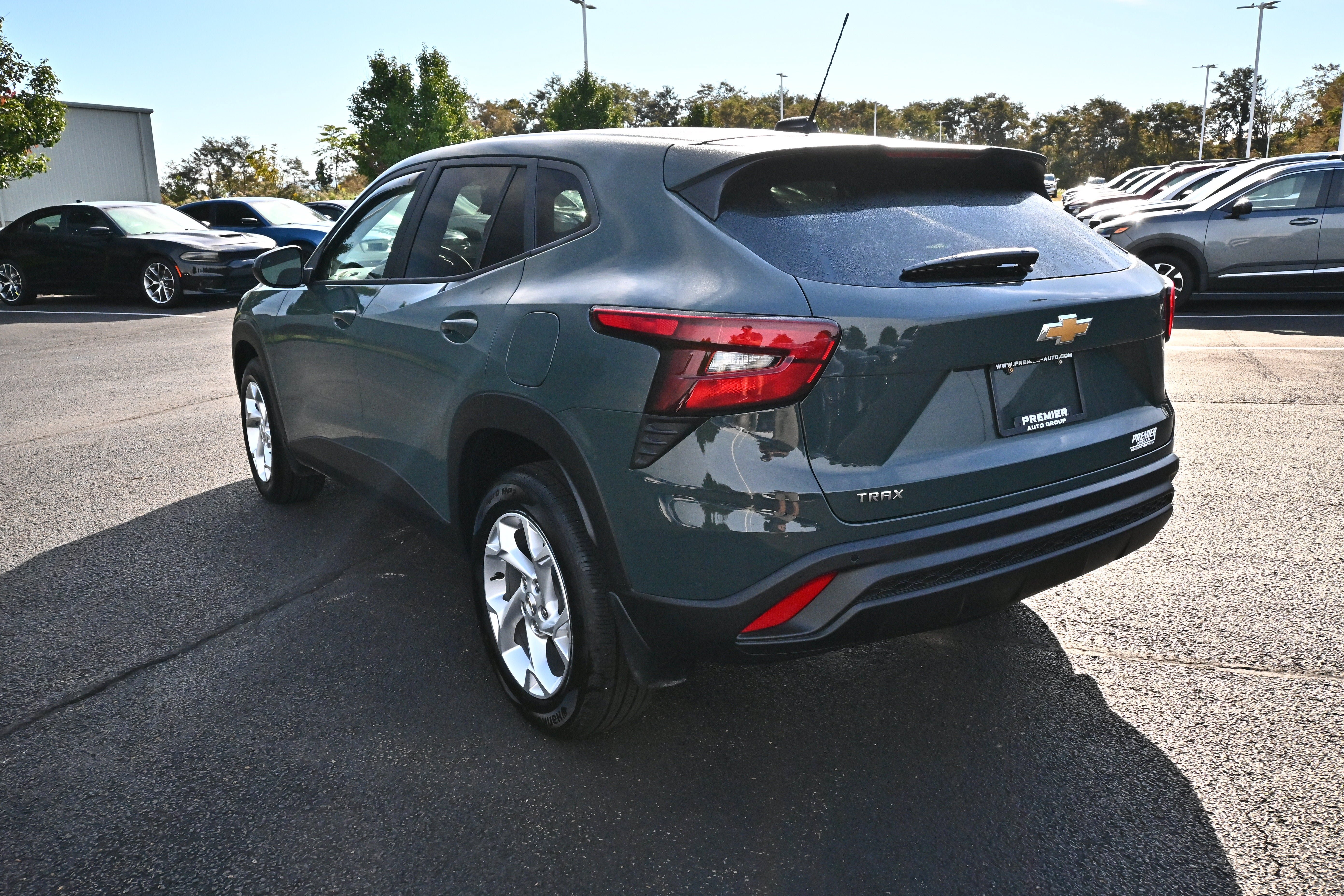 Used 2026 Chevrolet Trax LS w/ LS Convenience Package FWD image 8