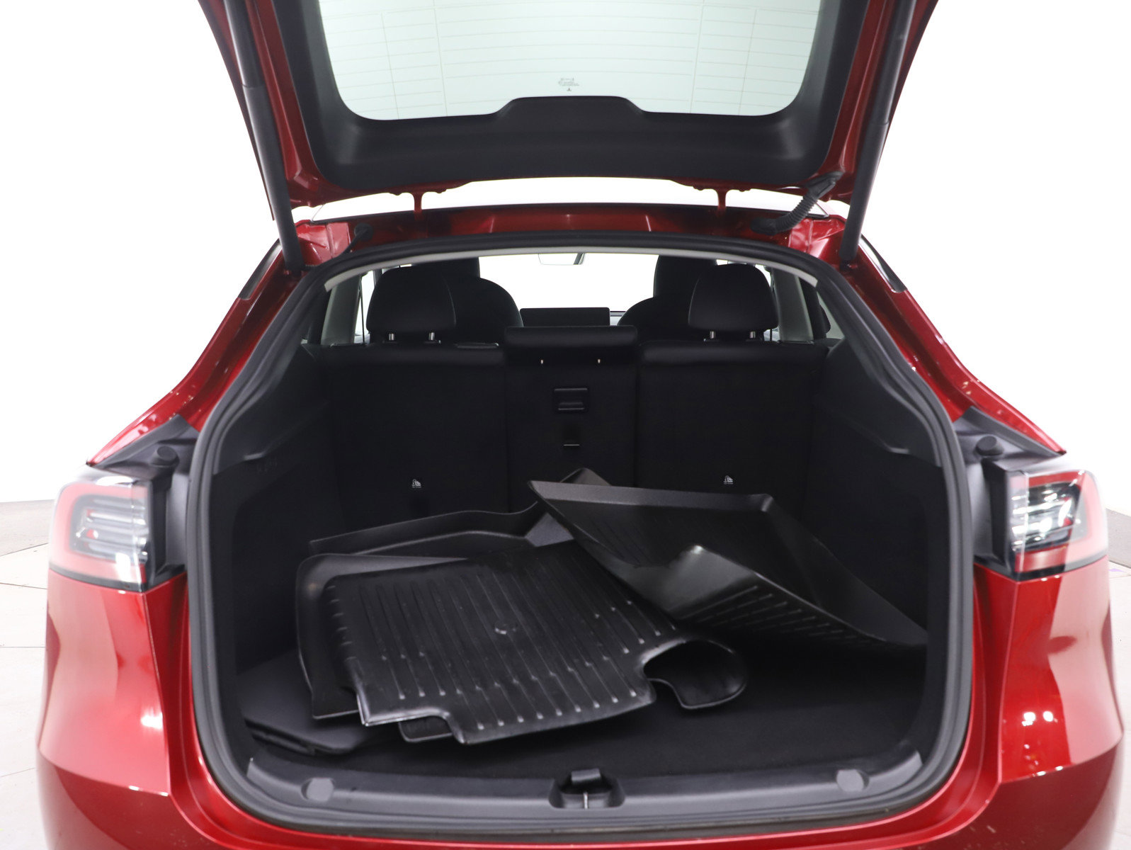 Used 2025 Tesla Model Y Long Range image 16