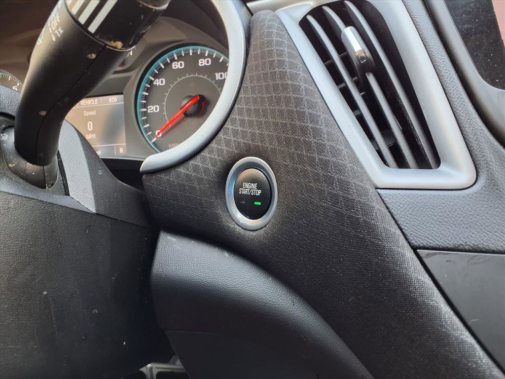 Used 2023 Chevrolet Malibu LT image 23