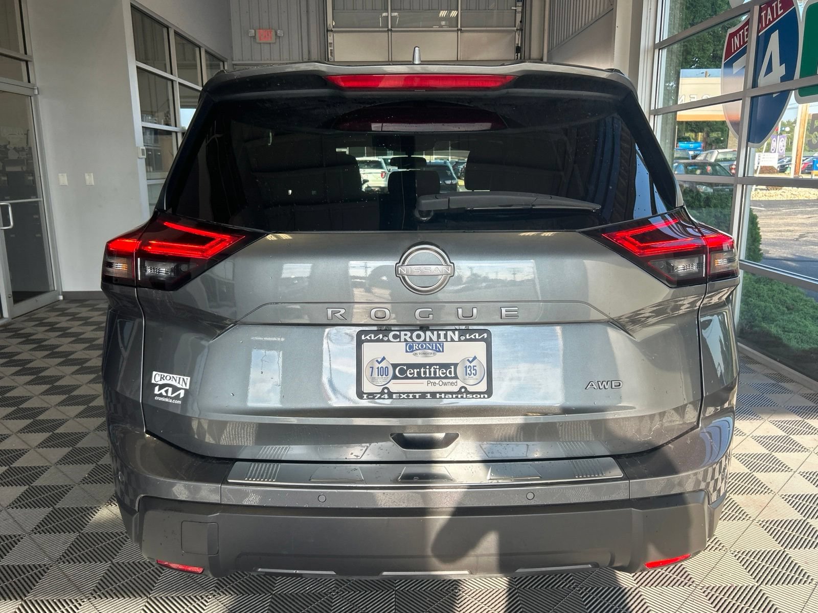 Used 2025 Nissan Rogue SV w/ SV Premium Package AWD/4WD image 5