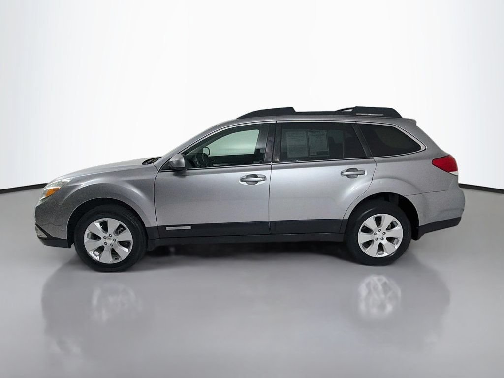 Used 2011 Subaru Outback 2.5i Premium w/ All-Weather Pkg AWD/4WD image 4