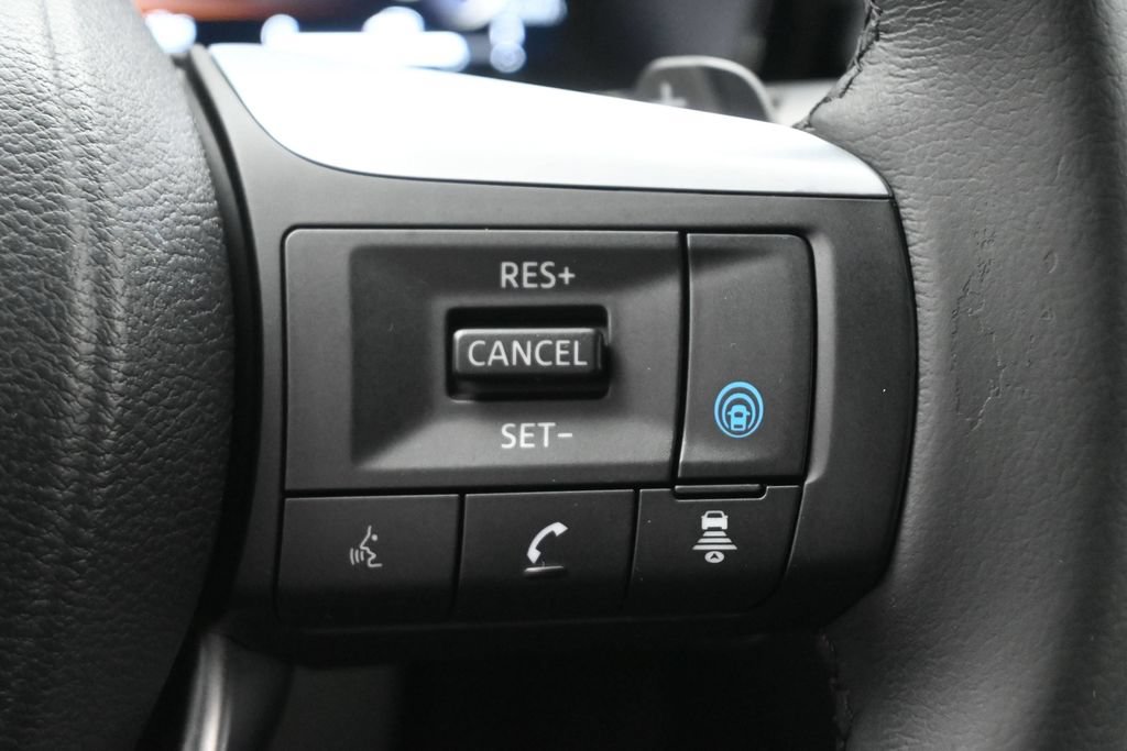 Used 2023 INFINITI QX60 Luxe w/ Cargo Package AWD/4WD image 8