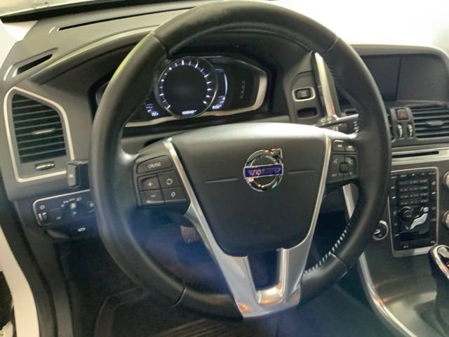 Used 2016 Volvo XC60 T5 Premier w/ Protection Package AWD/4WD image 15