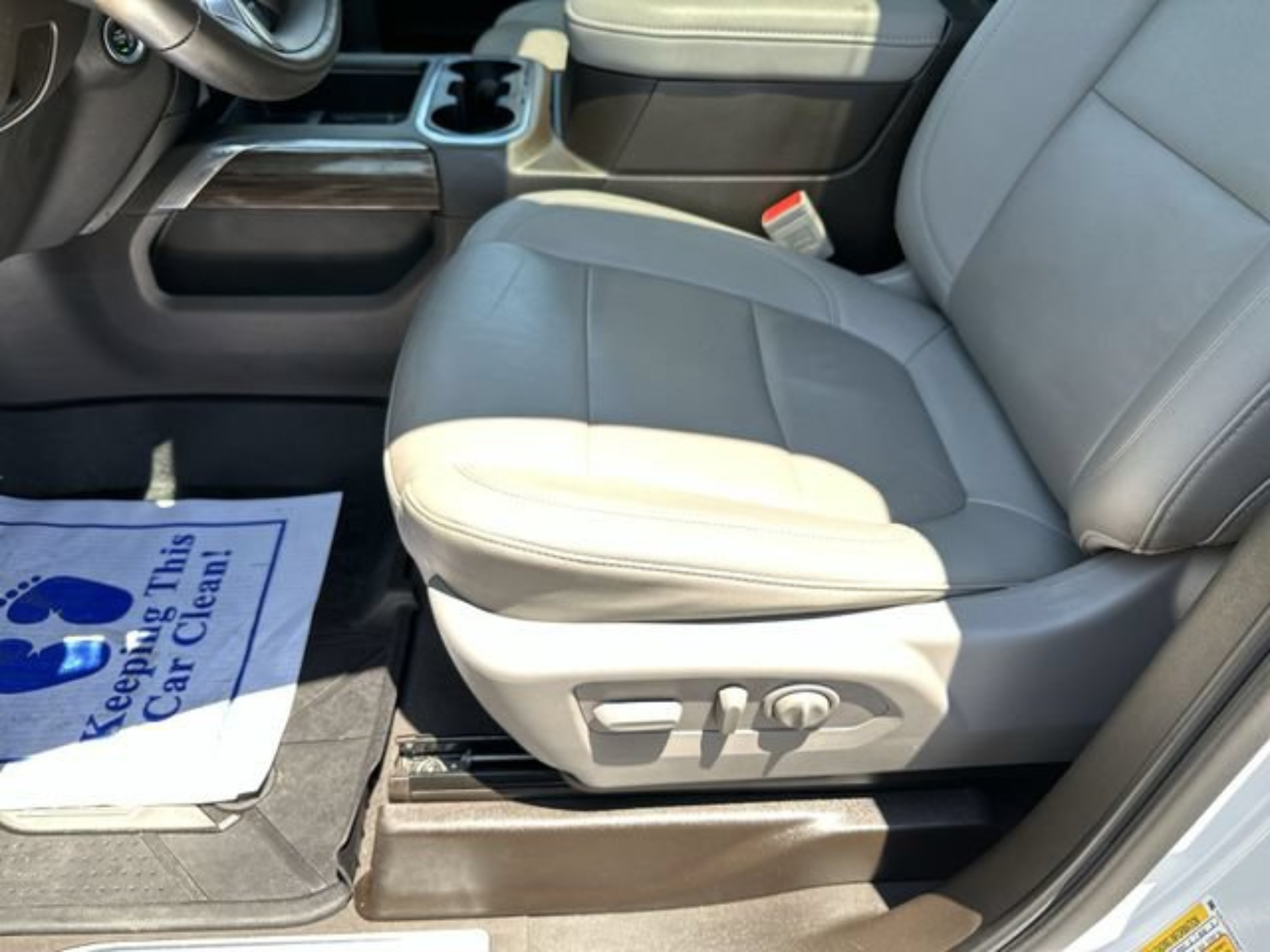 Used 2022 Chevrolet Silverado 1500 RST w/ Redline Edition AWD/4WD image 14