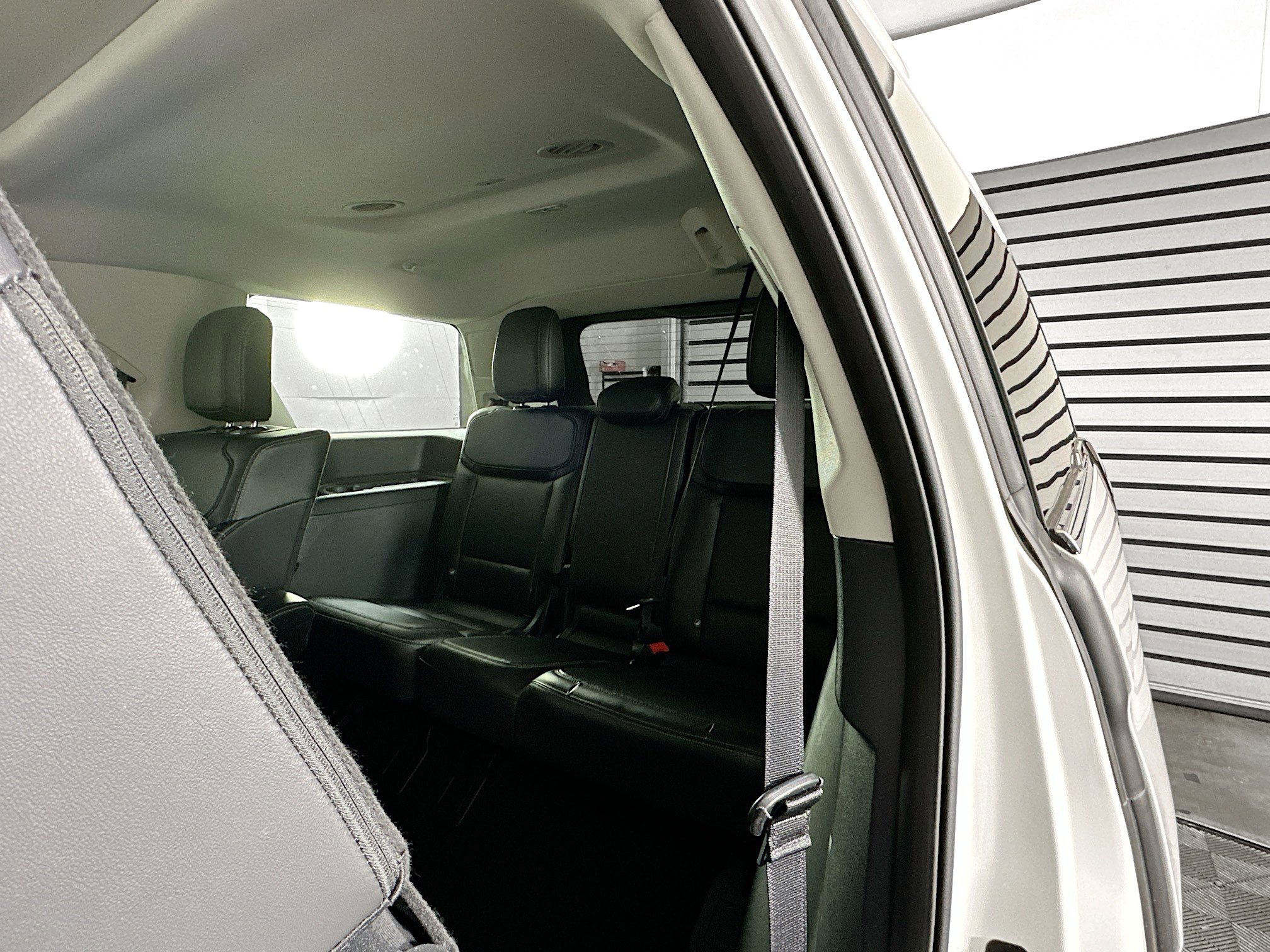 Used 2025 Ford Expedition Platinum image 30