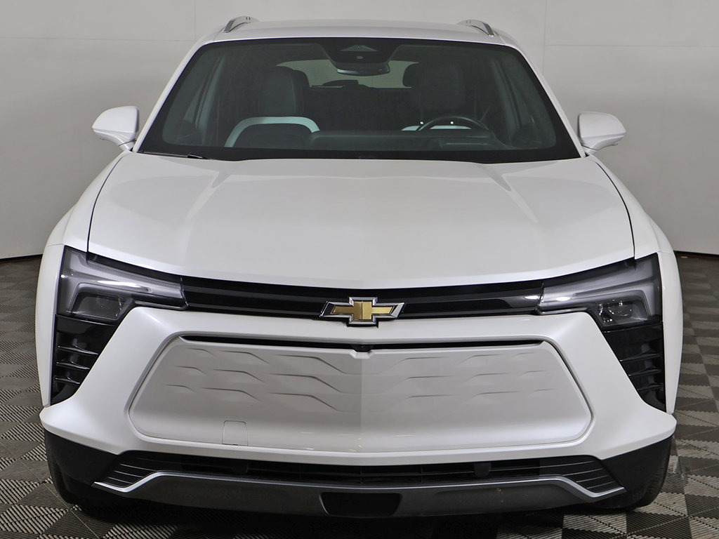 Used 2024 Chevrolet Blazer EV LT AWD/4WD image 13