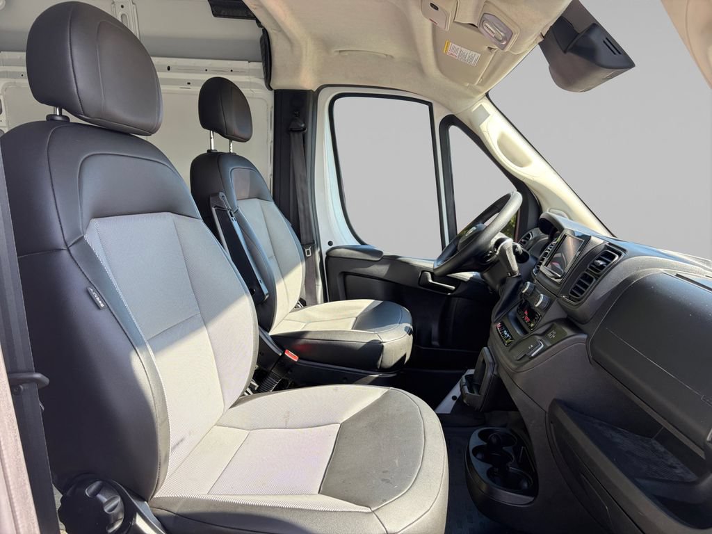 Used 2025 RAM ProMaster 3500 w/ Convenience Group FWD image 15