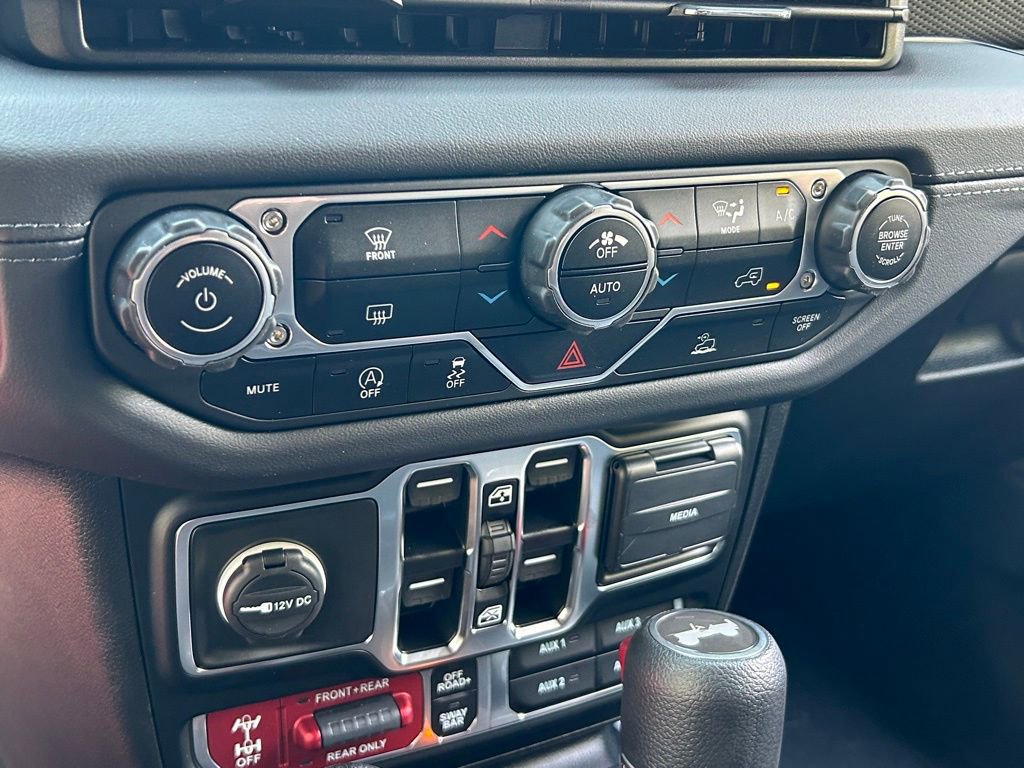 New 2024 Jeep Wrangler Unlimited Rubicon image 37