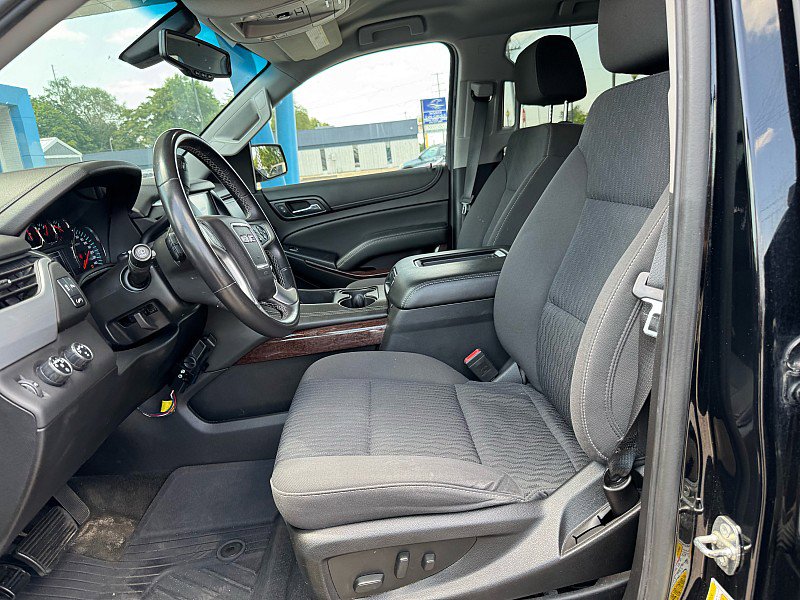 Used 2018 GMC Yukon SLE w/ SLE Value Package image 11