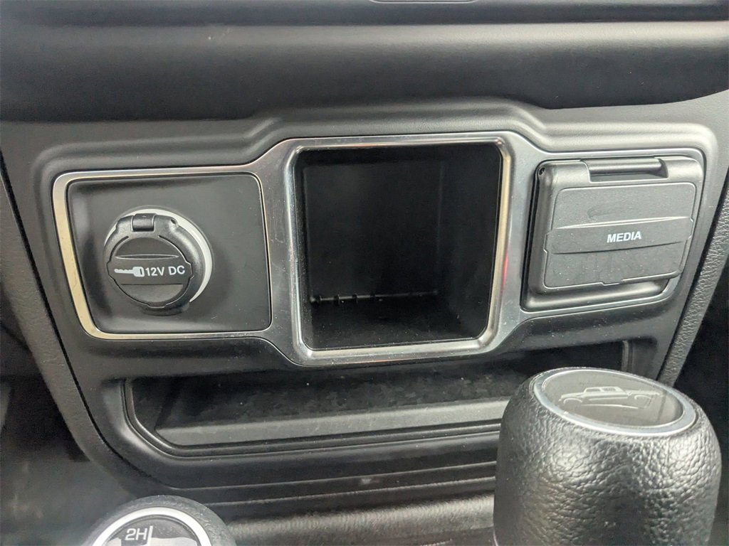 Used 2023 Jeep Gladiator Sport w/ Trailer Tow Package image 23