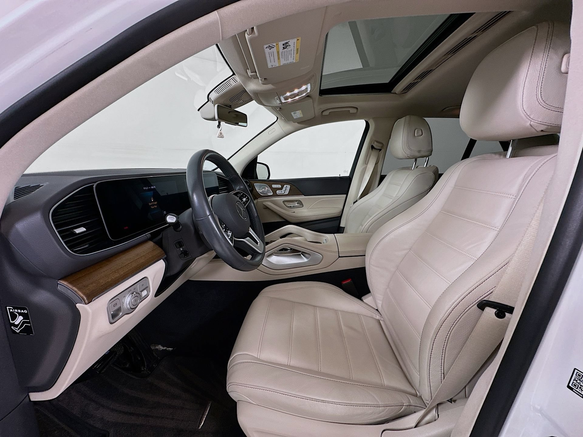 Certified 2020 Mercedes-Benz GLE 450 4MATIC image 23
