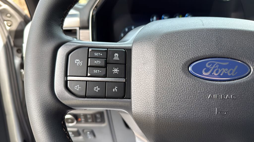 Used 2025 Ford F150 Lariat w/ Equipment Group 501A Mid image 22