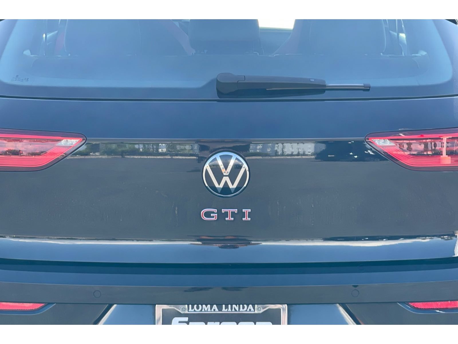 Used 2022 Volkswagen GTI SE FWD image 49