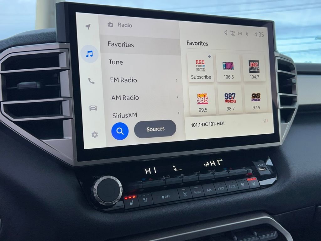 Used 2024 Toyota Tundra Limited image 26