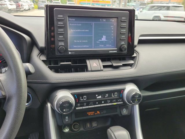 Used 2020 Toyota RAV4 XLE w/ Convenience Package FWD image 24