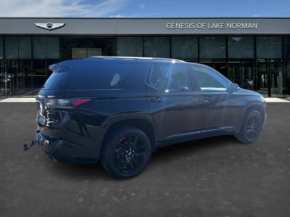 Used 2021 Chevrolet Traverse Premier w/ Redline Edition image 5