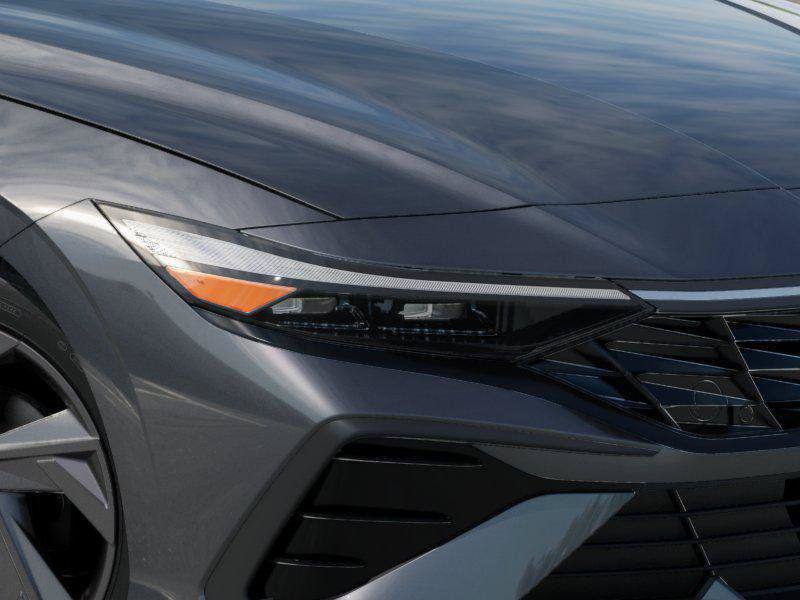 New 2026 Hyundai Elantra SEL Sport FWD image 9