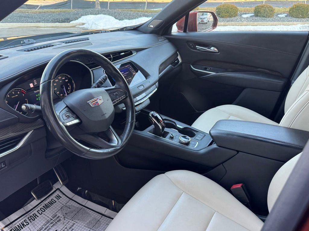 Used 2020 Cadillac XT4 Sport w/ Driver Awareness Package FWD image 16