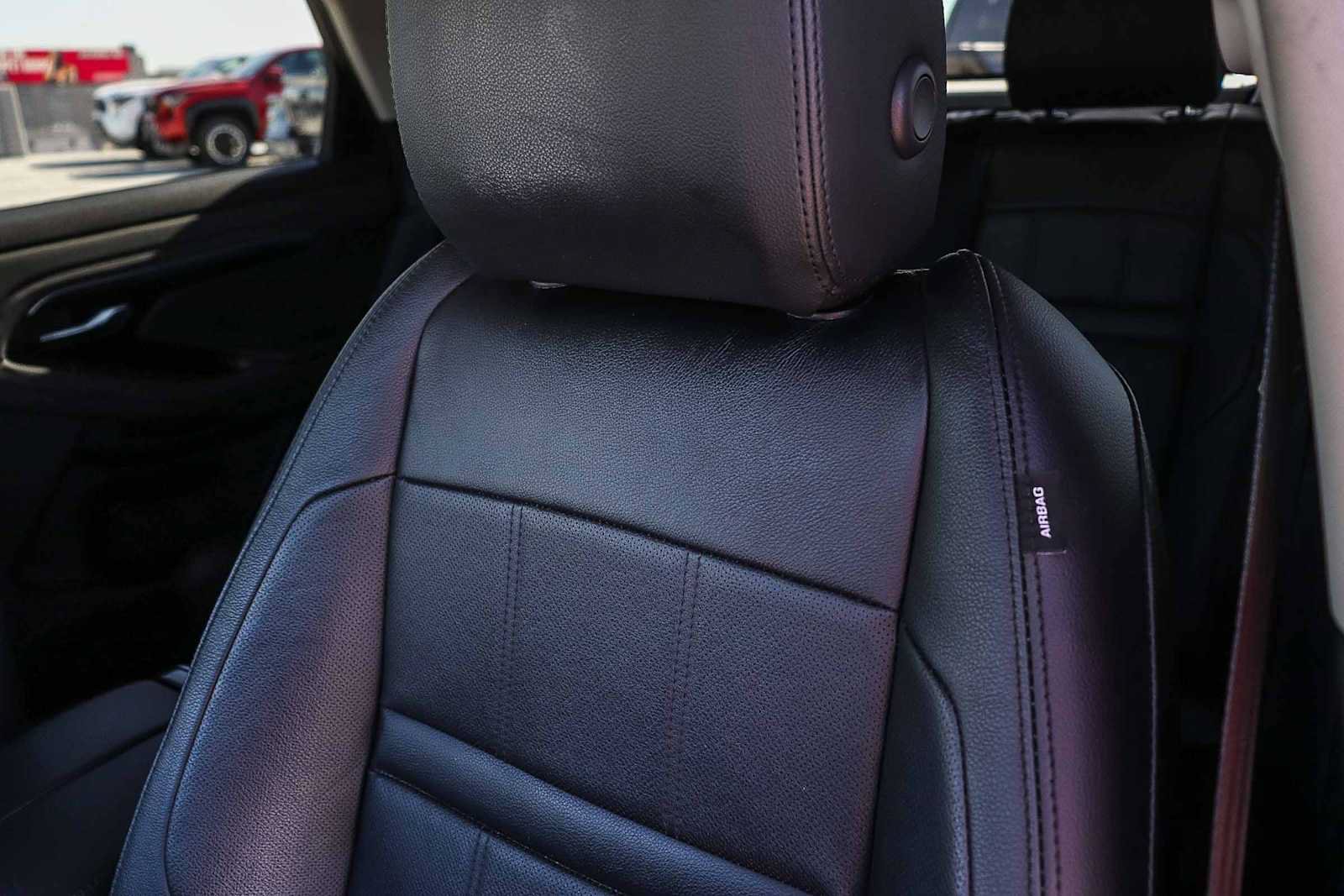 Used 2022 Land Rover Range Rover Evoque SE AWD/4WD image 26