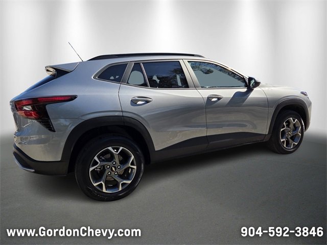 Certified 2025 Chevrolet Trax LT w/ LT Convenience Package image 6