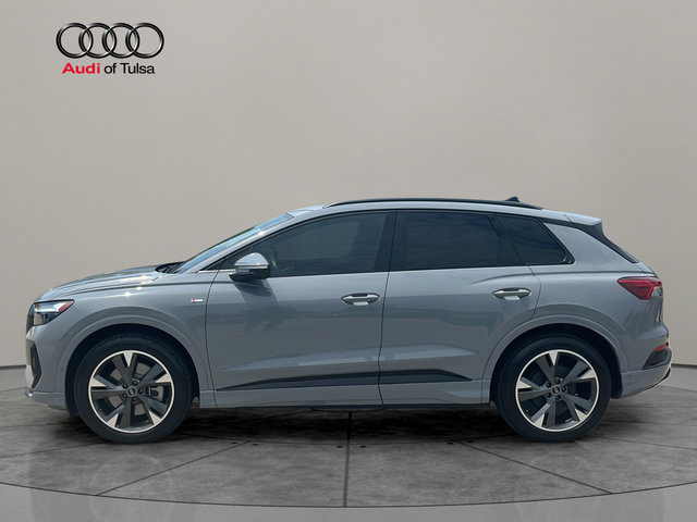 Used 2024 Audi Q4 e-tron Premium Plus w/ Premium Plus AWD/4WD image 4