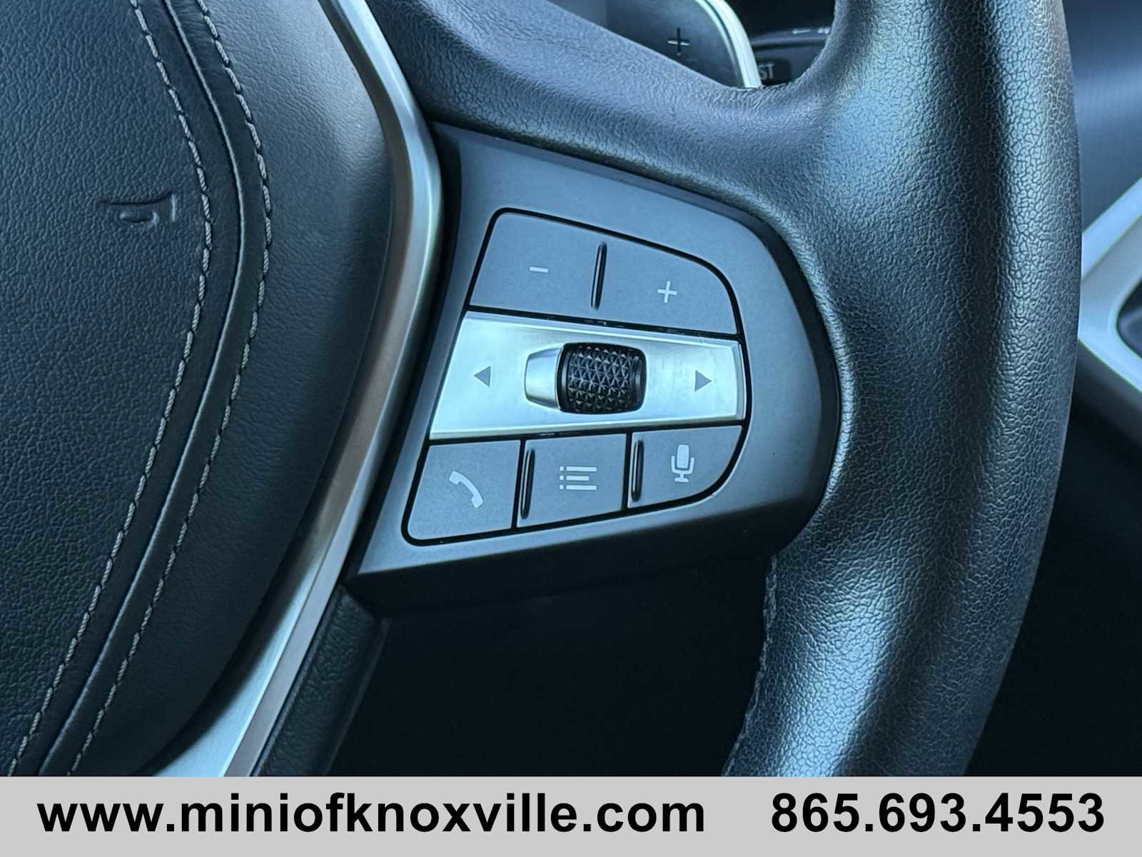 Used 2022 BMW X5 xDrive40i w/ Premium Package image 17