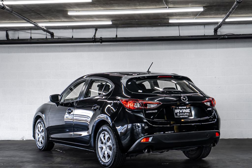 Used 2015 MAZDA MAZDA3 i Sport image 3