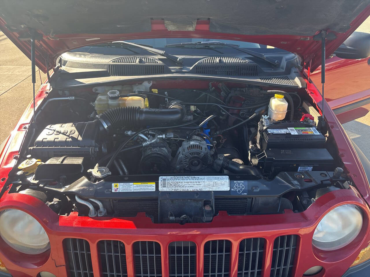 Used 2006 Jeep Liberty Sport image 26