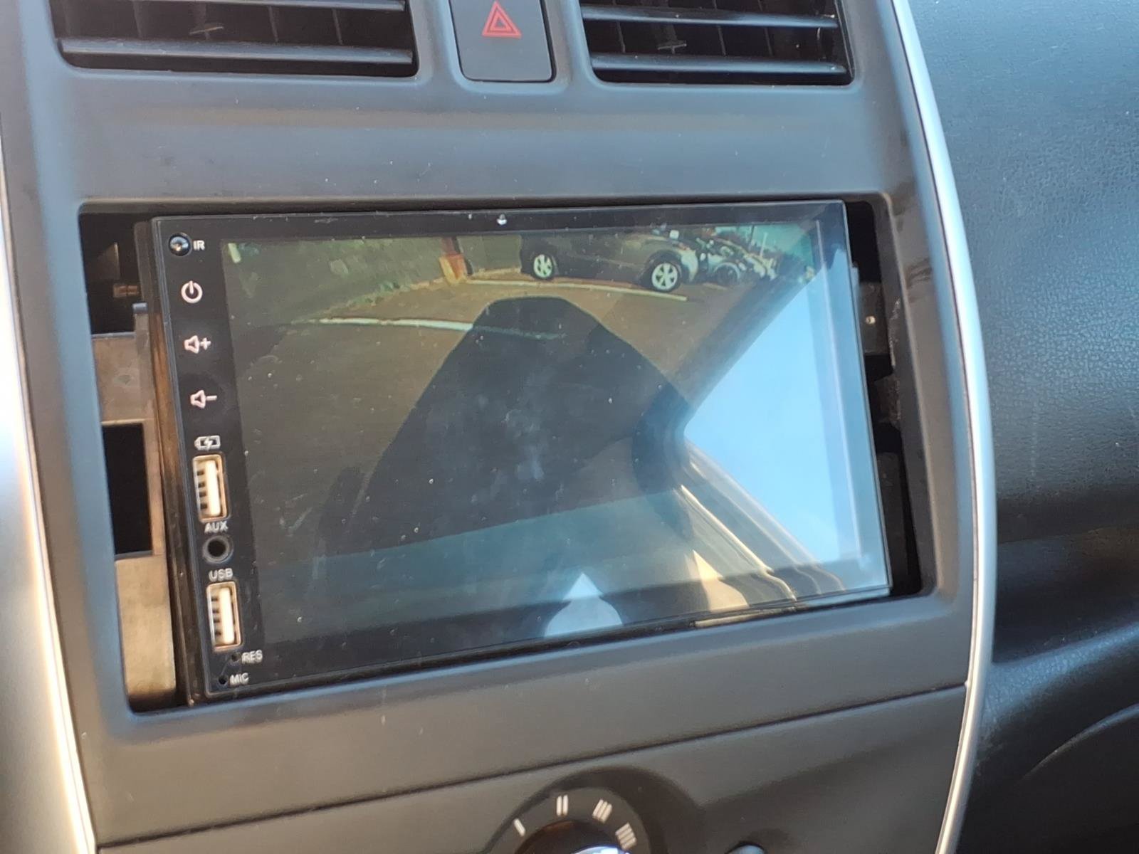 Used 2019 Nissan Versa Note SV FWD image 18