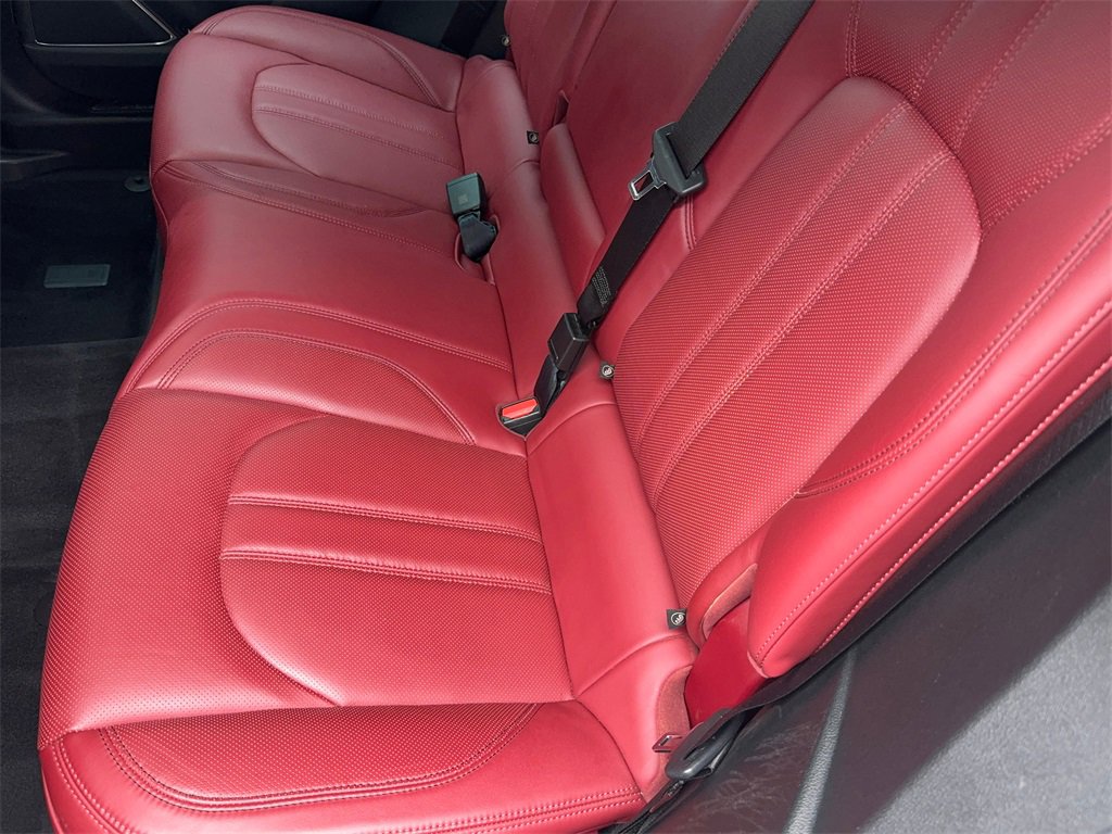 Used 2021 Maserati Levante S GranSport image 42