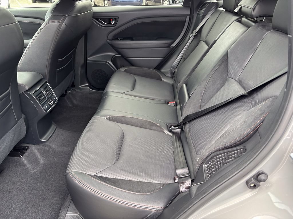 Used 2025 Subaru Forester Touring AWD/4WD image 55