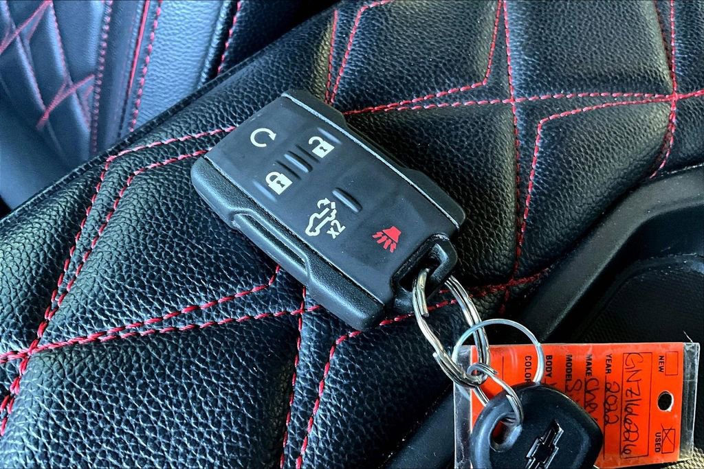 Used 2022 Chevrolet Silverado 1500 Custom image 13