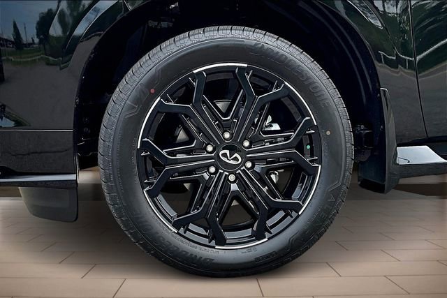 New 2026 INFINITI QX80 4WD image 9