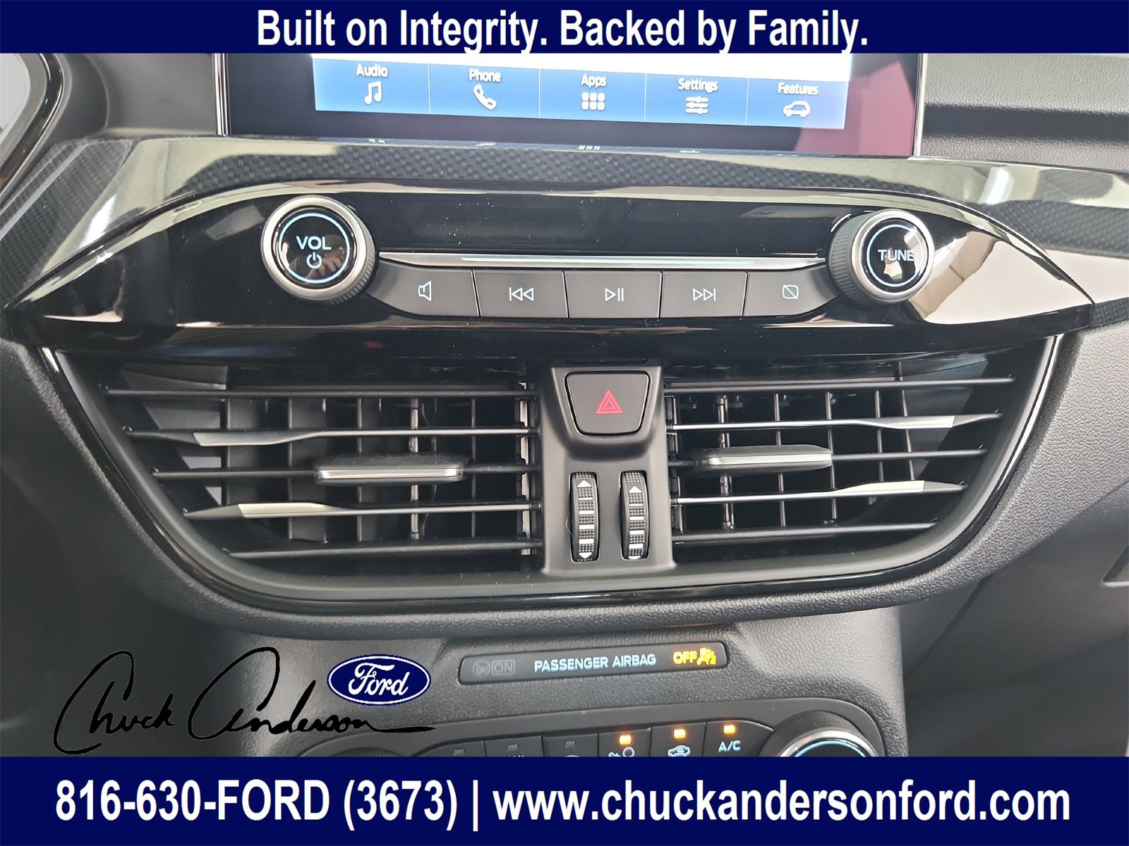 New 2025 Ford Escape ST-Line w/ Equipment Group 301A image 20