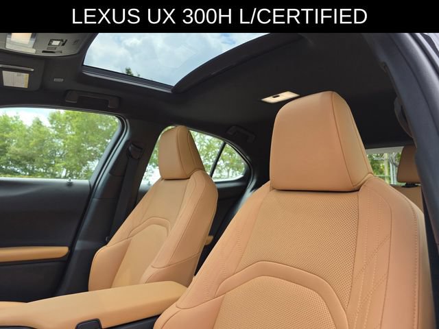 Used 2025 Lexus UX 300h FWD w/ Cold Area Package image 22