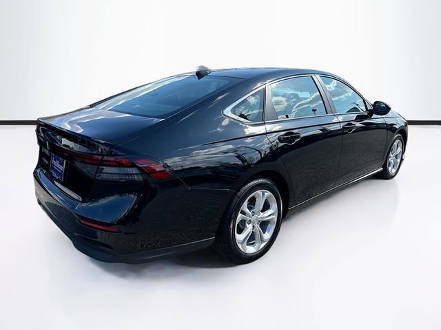 Certified 2025 Honda Accord LX image 7