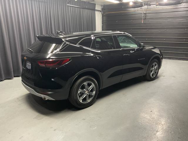 Used 2026 Chevrolet Blazer LT AWD/4WD image 5