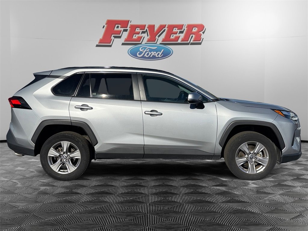 Used 2023 Toyota RAV4 XLE image 6