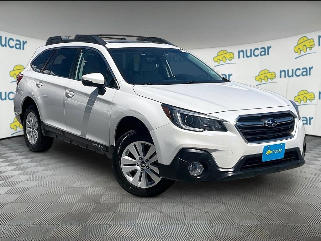 Used 2018 Subaru Outback 2.5i Premium AWD/4WD image 1