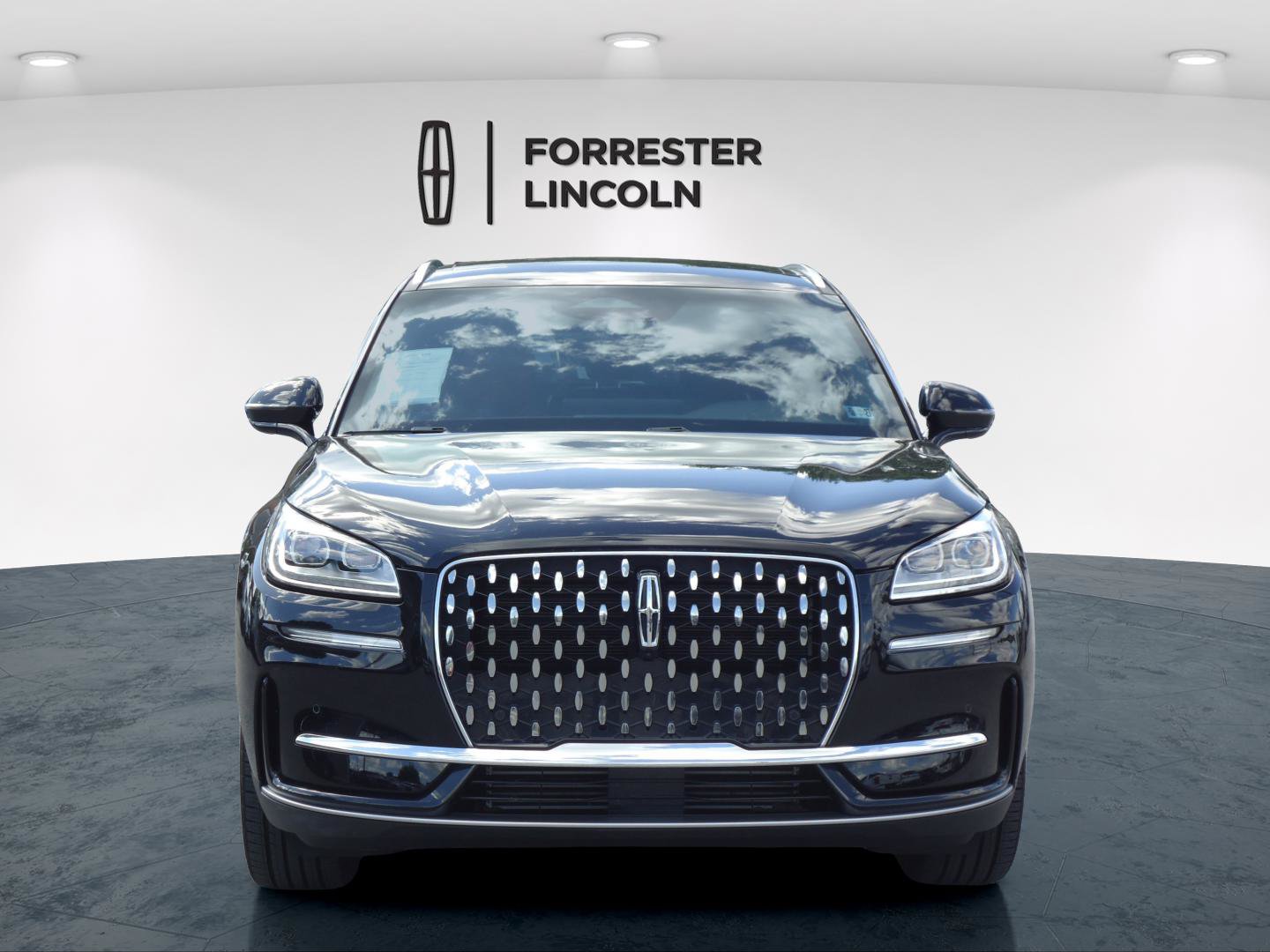 Certified 2023 Lincoln Corsair Reserve w/ Equipment Group 201A AWD/4WD image 8