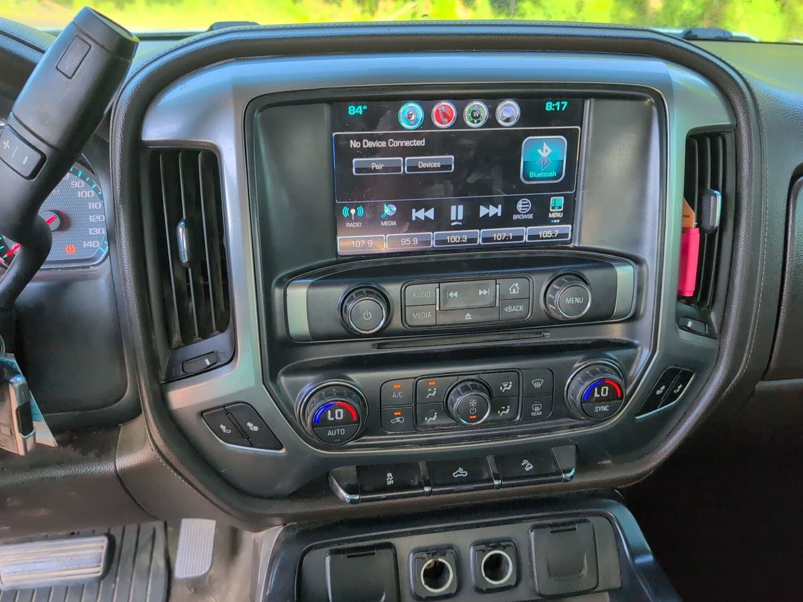 Used 2016 Chevrolet Silverado 1500 LTZ Z71 AWD/4WD image 17