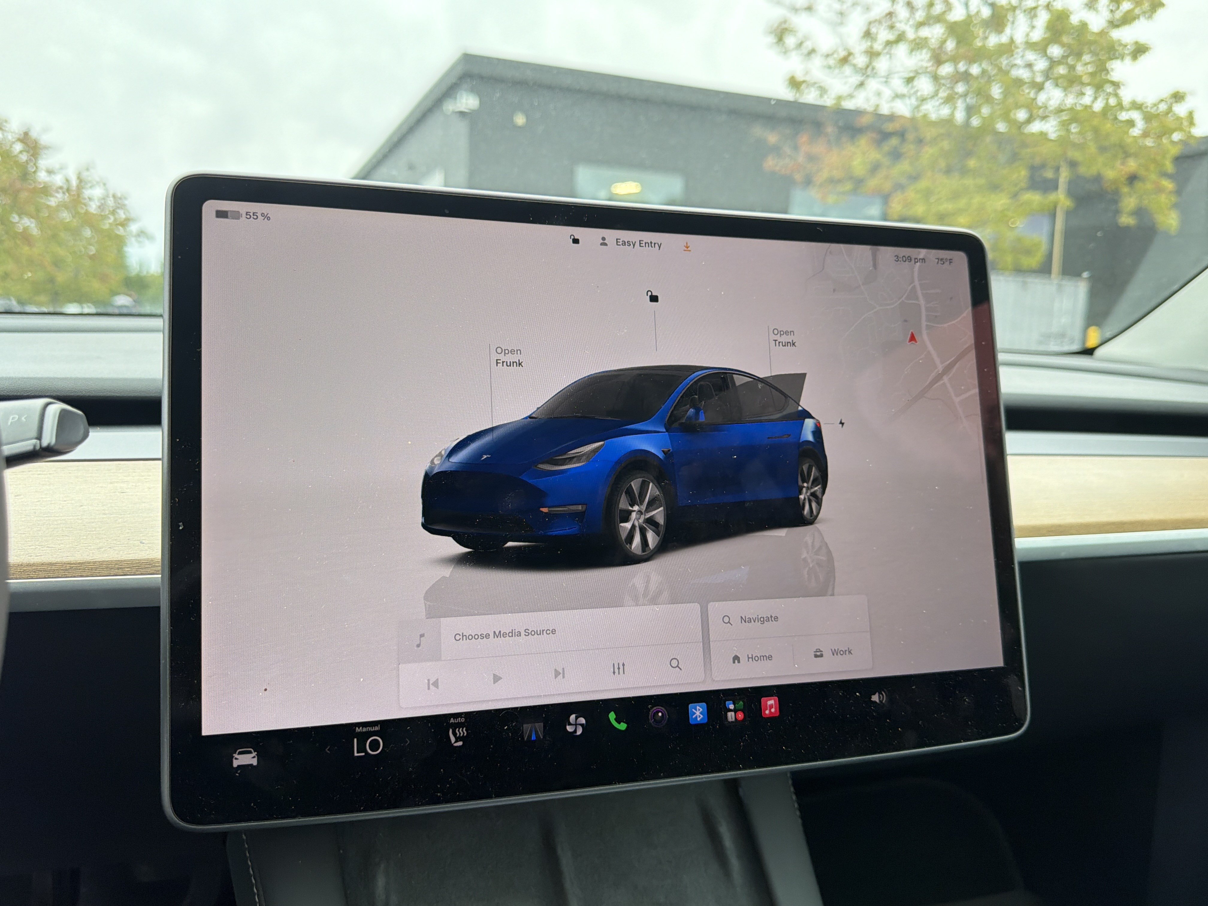 Used 2023 Tesla Model Y Long Range AWD/4WD image 20