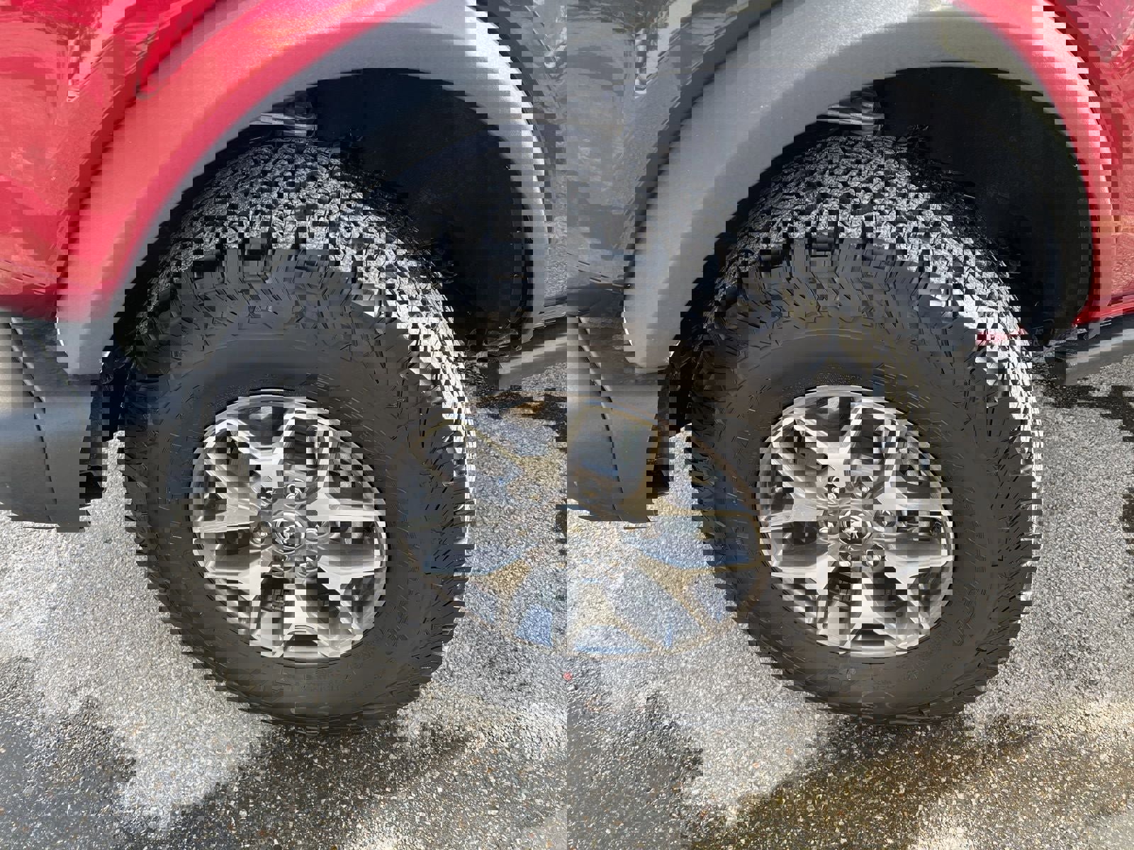 New 2025 Ford Bronco Badlands image 8