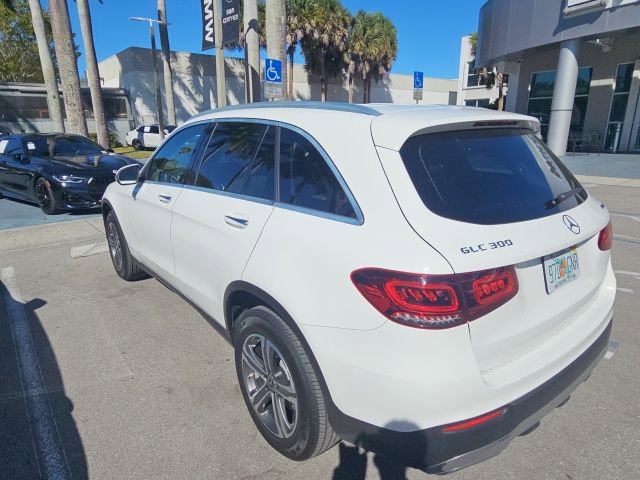 Used 2020 Mercedes-Benz GLC 300 4MATIC w/ Multimedia Package image 14